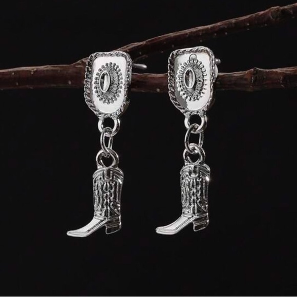 silver Cowboy boot earrings - Picture 2 of 3